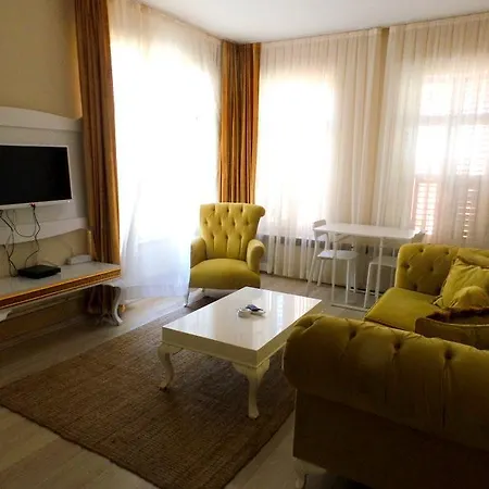 Apartment Mi̇esha Ottoman Palace *